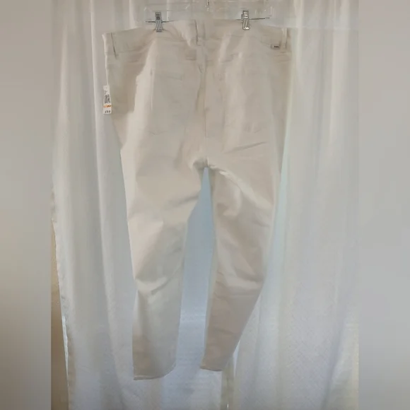 Rebel Wilson X Angels Women's White Mid-Rise Ultra Skinny Pants 24W - Picture 9 of 16